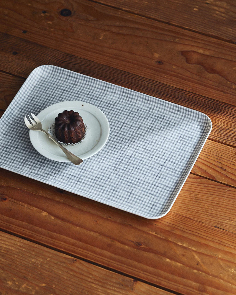 Linen-Coated Tray, Grey & White Check (M)